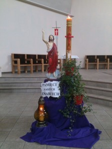 Ołtarz pamięci zm.